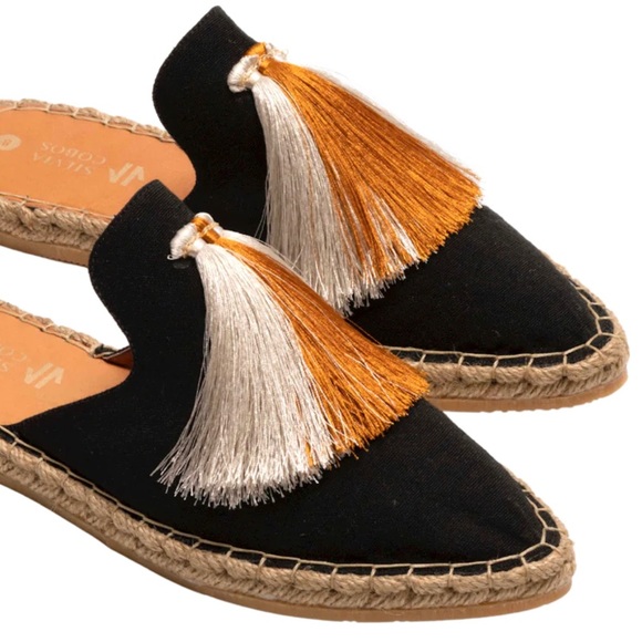 Last chance - New Silvia Cobos Flat Mules - black with white and gold tassels - Picture 4 of 12